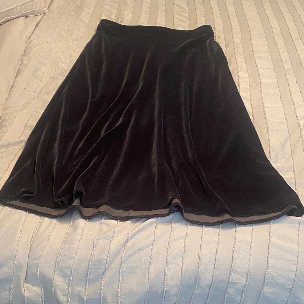Zara Black Velvet A-Line Skirt